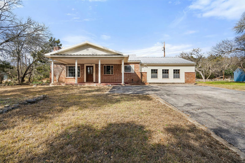 234 Woodcreek Dr — exterior