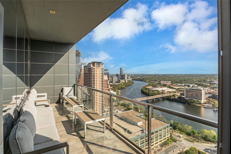 210 Lavaca St #2903 — exterior