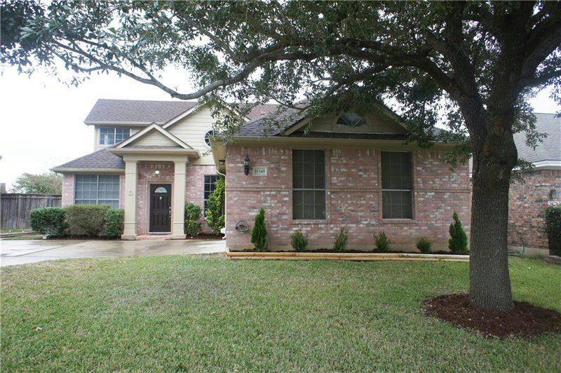 11345 Avering Ln — exterior