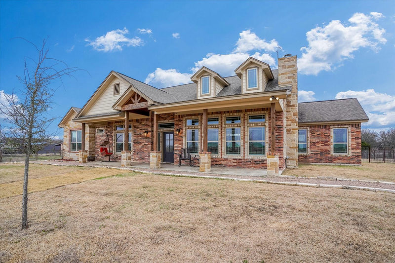 2987 Berger Rd — exterior