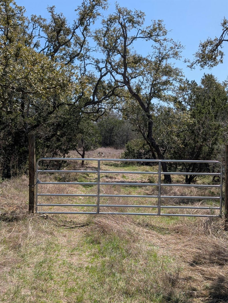 508 Deer Creek Dr — exterior