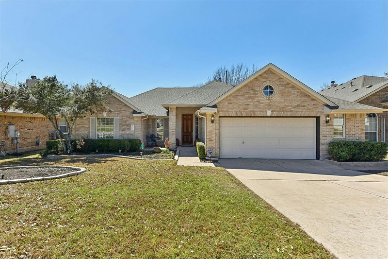 20004 Canterwood Ln — exterior