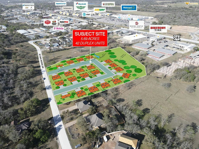 569 W Oak Ridge Dr — exterior
