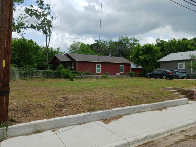 6402 Ponca St — exterior