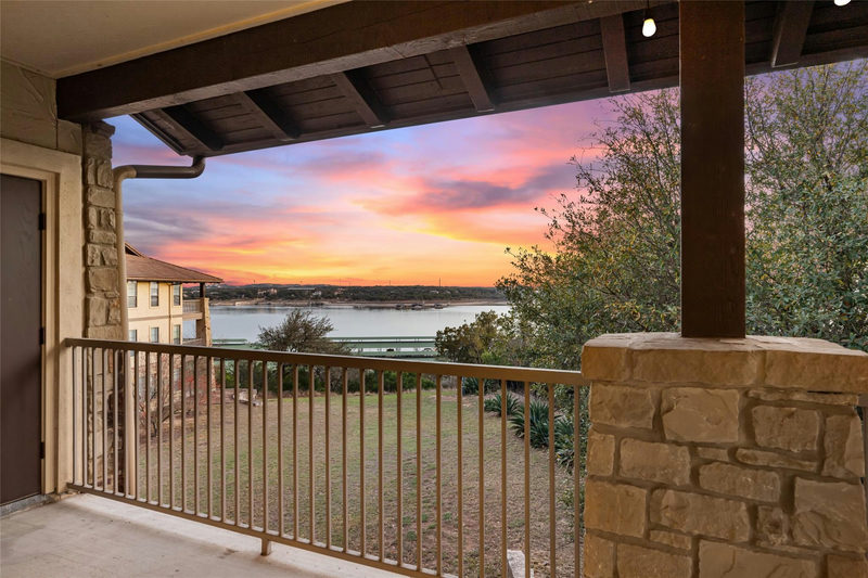 6712 Lantern View Dr #303 — exterior