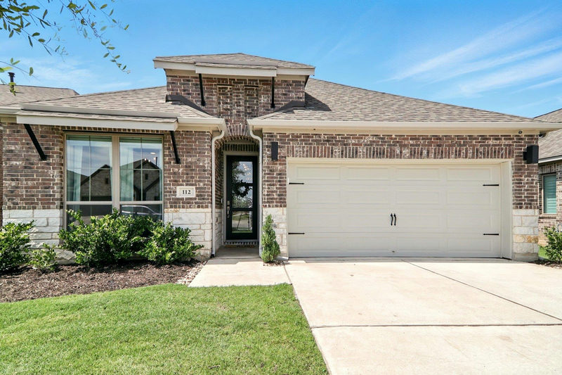 112 Rosemary Ct — exterior