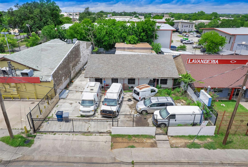 8212 Georgian Dr — exterior