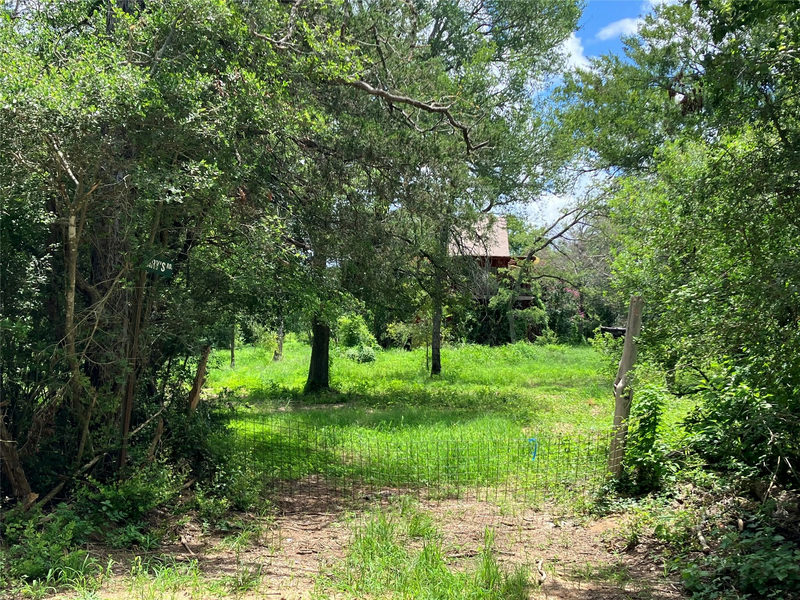 693 Saint Mary's Rd — exterior