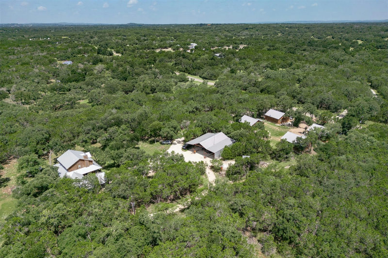 1374 Forest View Dr — exterior