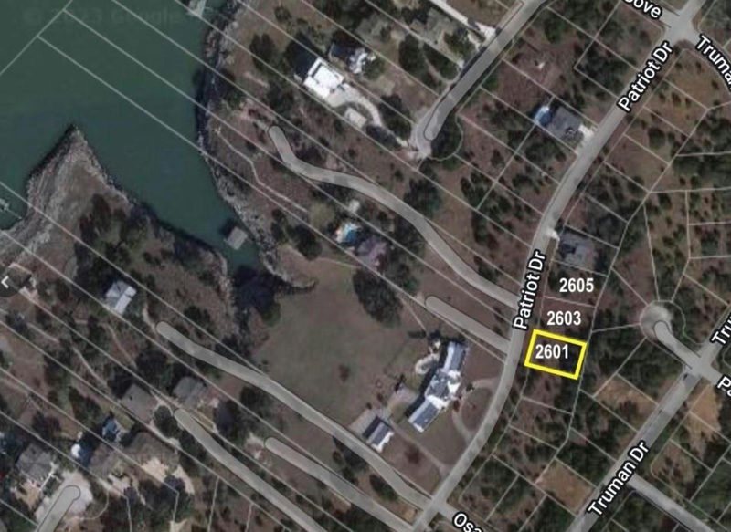 2601 Patriot Dr — exterior