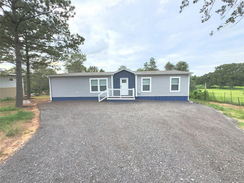 268 Flaming Oak Dr — exterior