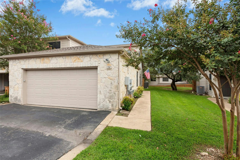 7500 Shadowridge Run #34 — exterior