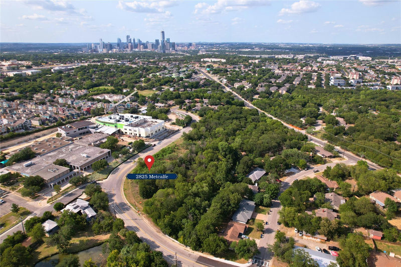 2825 Metcalfe Rd — exterior