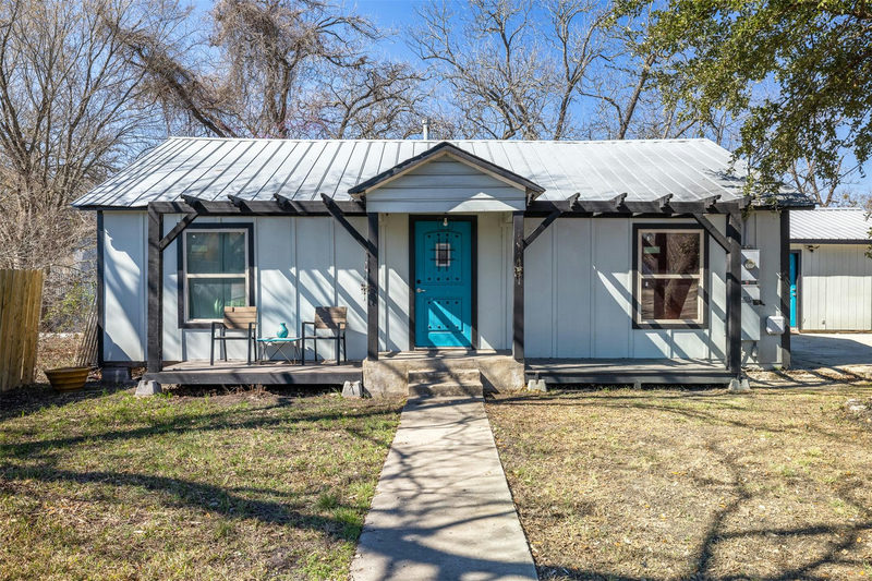 1013 N Colorado St — exterior