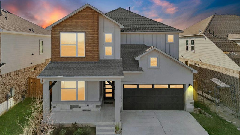 4733 Pleasant Pl — exterior