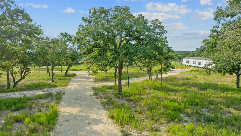 1385 Pettytown Rd — exterior