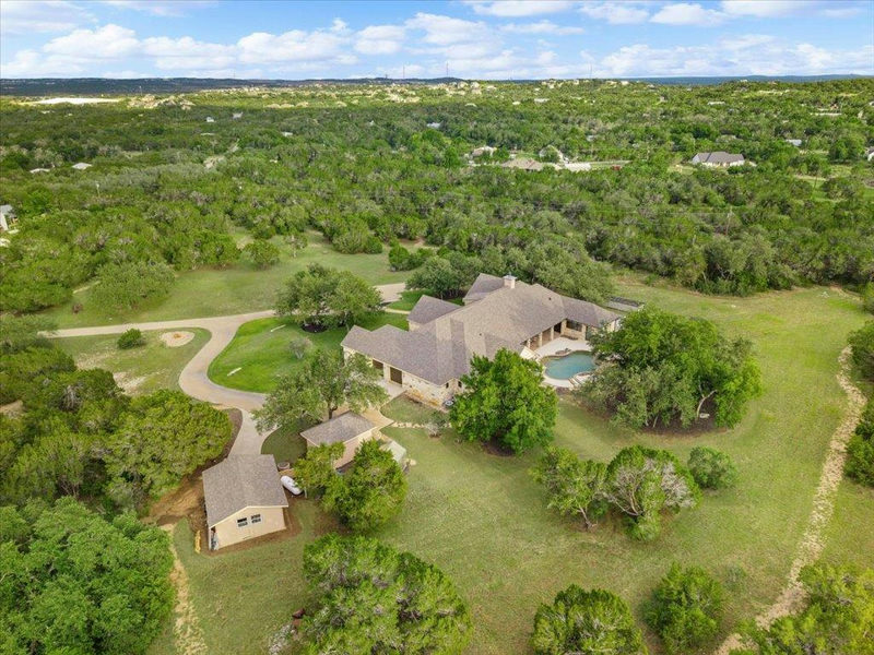 1525 Springlake Dr — exterior