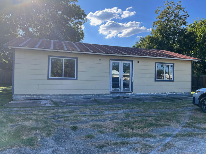 115 Guadalupe St — exterior