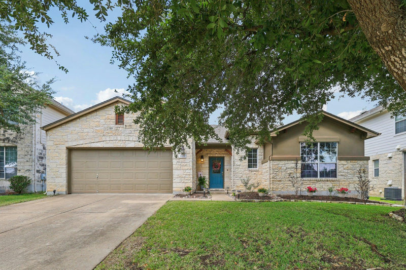 3804 Spyglass Cv — exterior