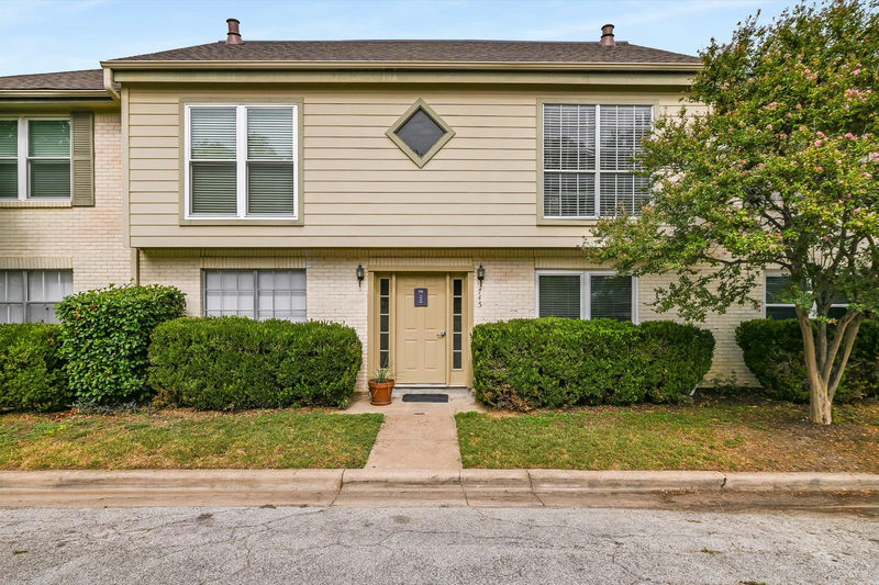 745 E Oltorf St E #201 — exterior