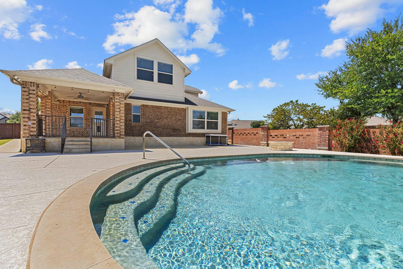 1501 Daylily Loop — exterior