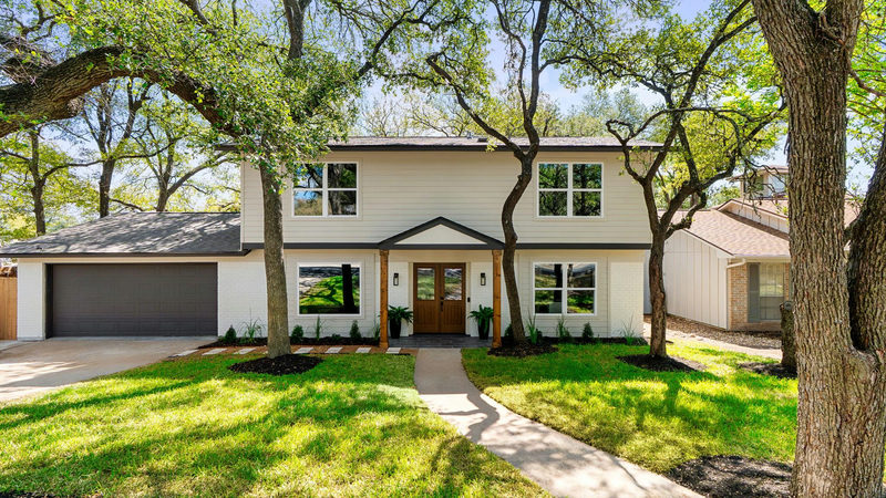 8121 Greenslope Dr — exterior