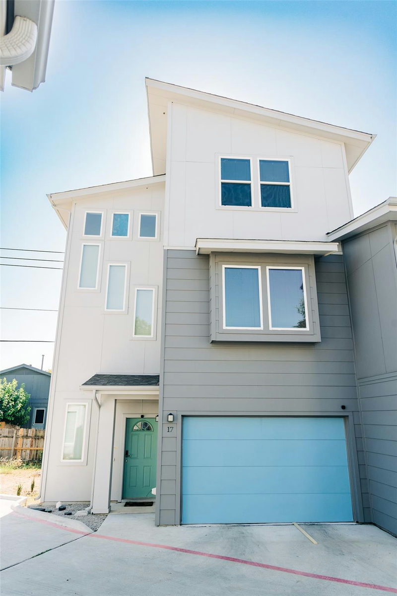 12500 Lamppost Ln #17 — exterior