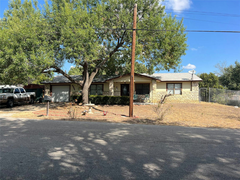 4307 Cottonwood Dr — exterior