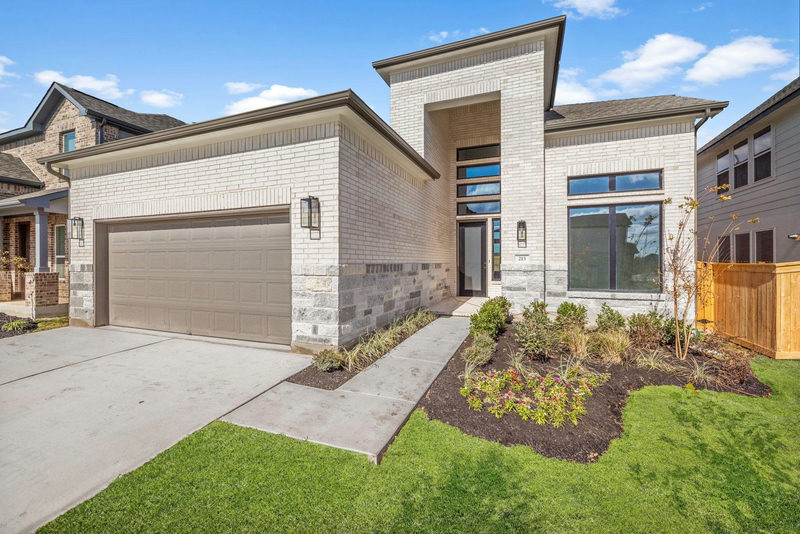 213 Horsemint Ln — exterior