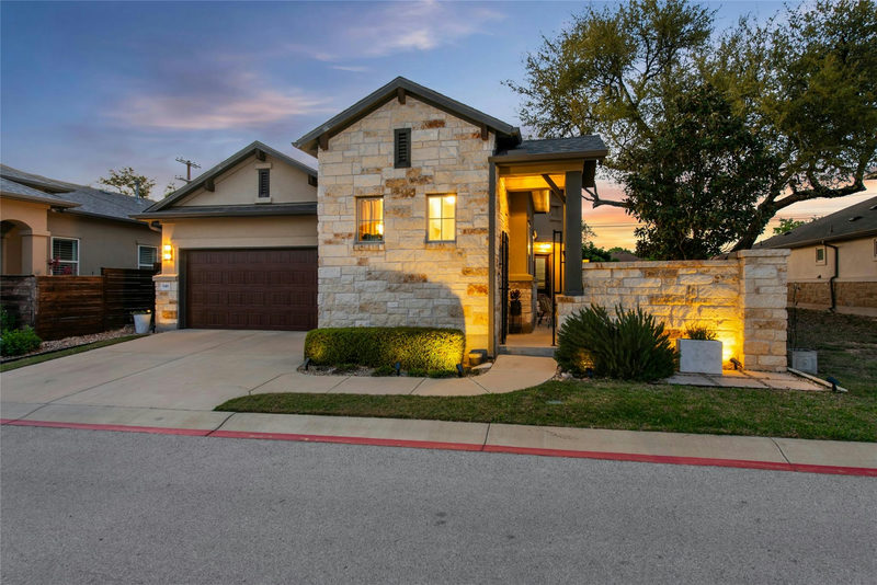 549 Clubhouse Dr #G — exterior