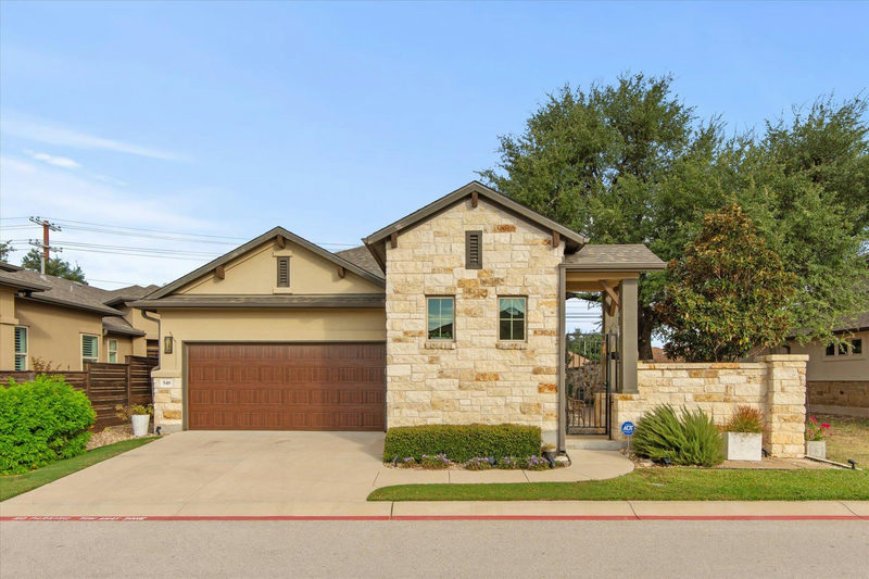 549 Clubhouse Dr #G — exterior