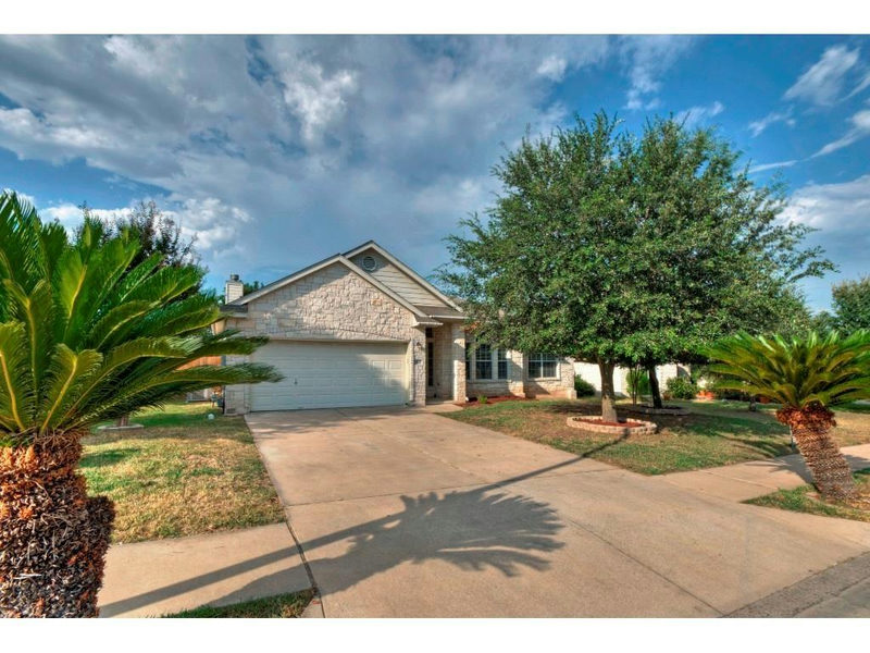 1306 Sweet William Ln — exterior