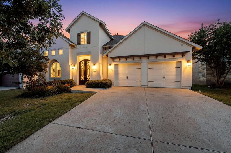 4104 Belisario Ct
