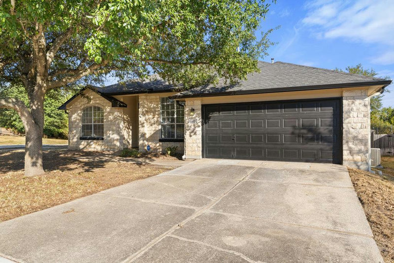 305 Plumbago Dr — exterior