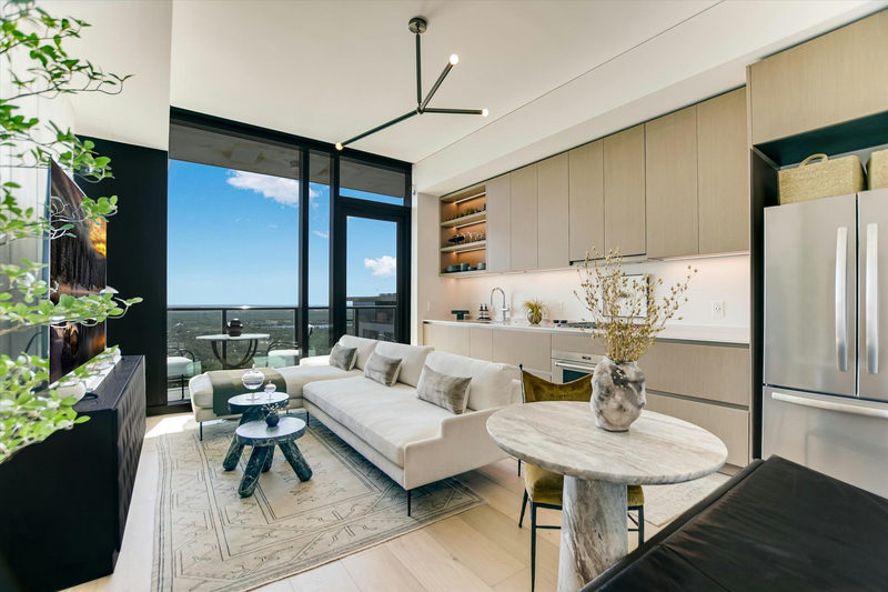 610 Davis St #2607 — exterior