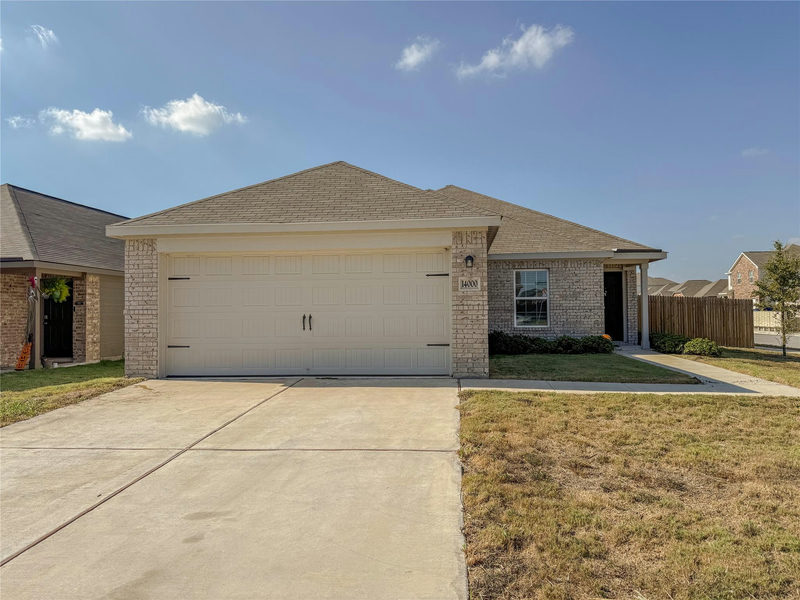 14000 John Aregood Pass — exterior