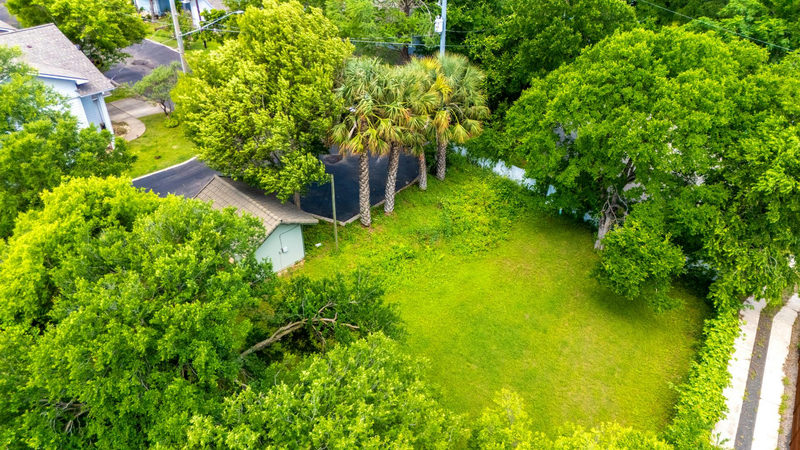 7312 E Ben White Blvd #18 — exterior