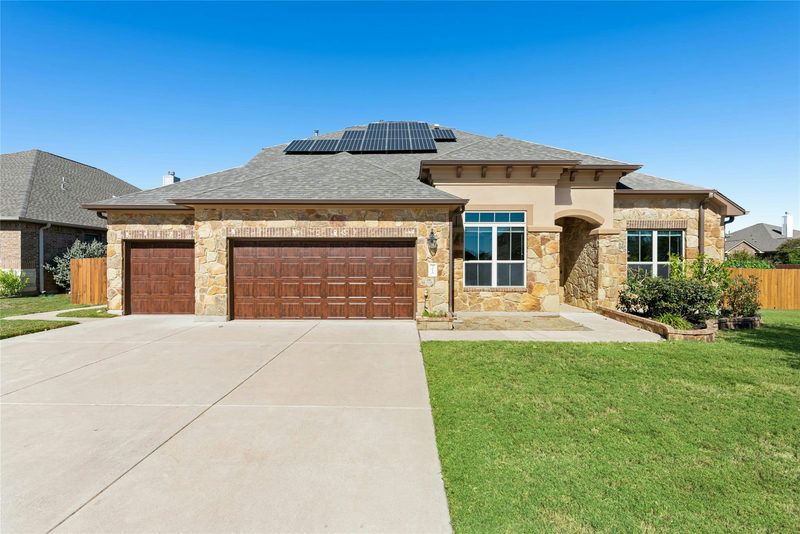 3019 Palominos Pass — exterior