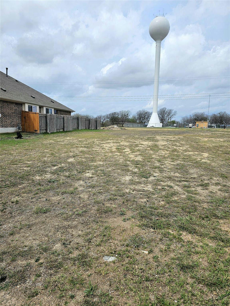 198 Spinnaker Loop — exterior