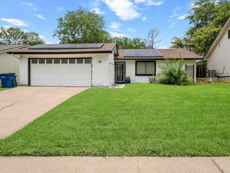 512 Mulberry Dr — exterior