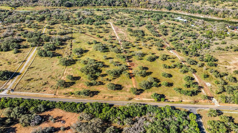 Tract 9 Pedernales Canyon Trail — exterior