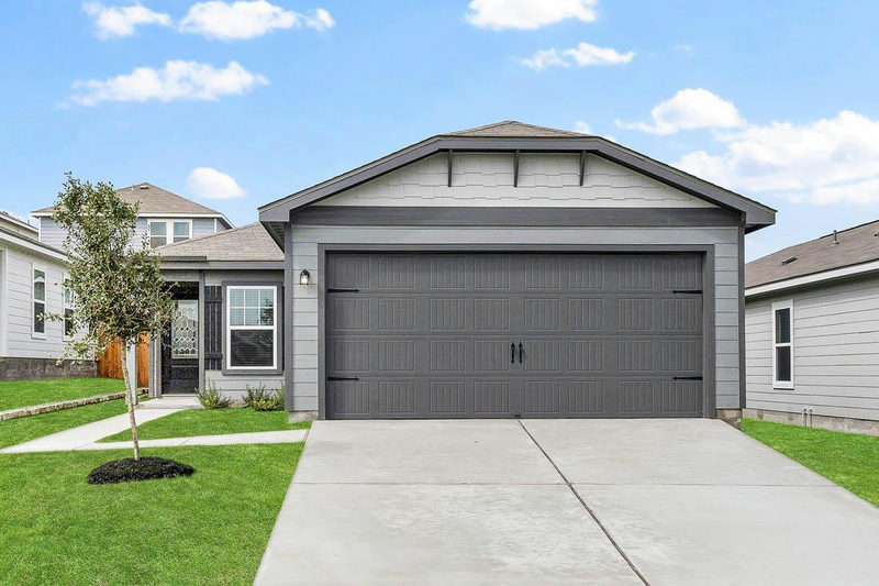 108 Paradise Canyon Dr — exterior