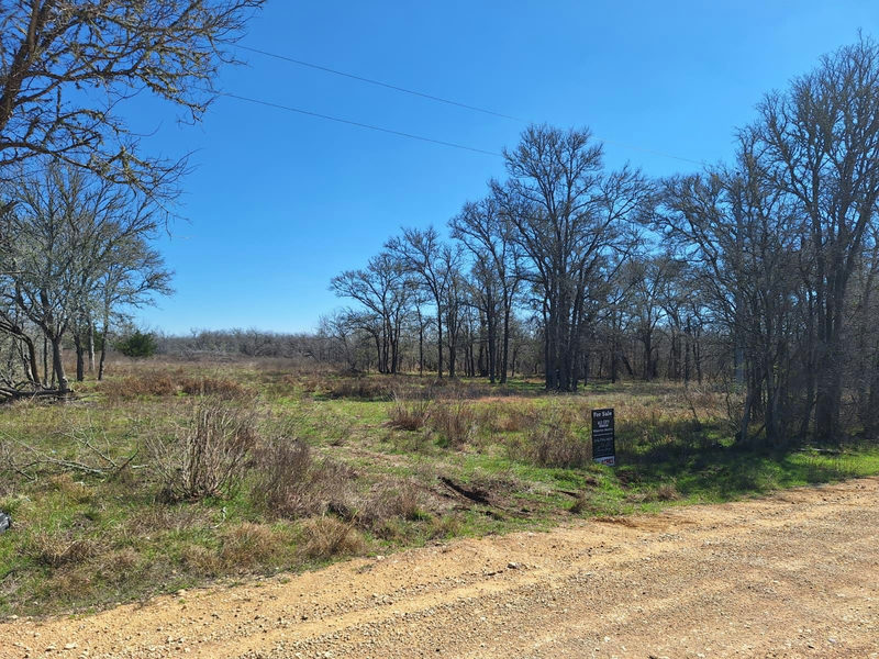 1554 Father Anderds Loop — exterior