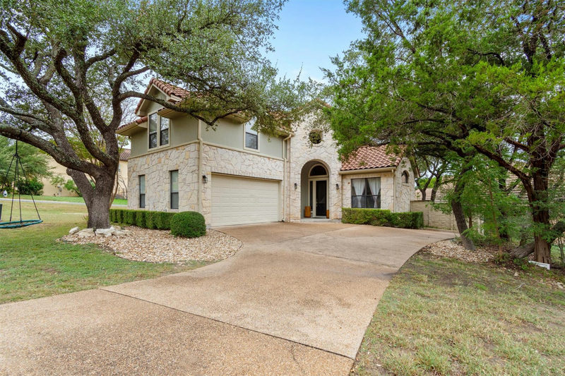 6 Monarch Oaks Ln — exterior