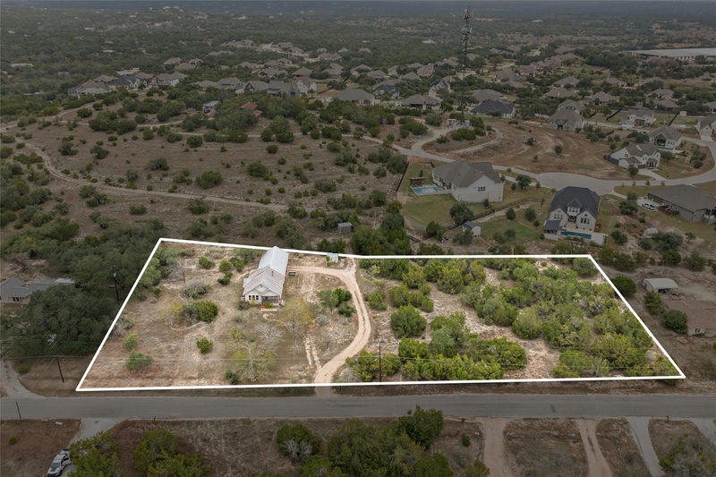 450 and 500 Springlake Dr — exterior