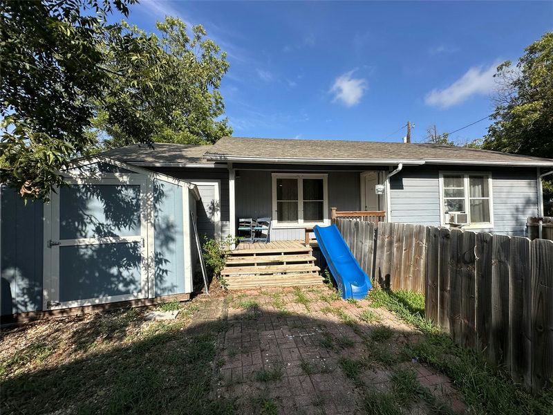 102 W Mesquite St #B — exterior