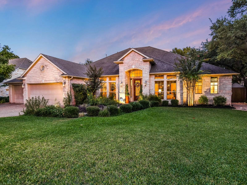 7116 Doswell Ln — exterior