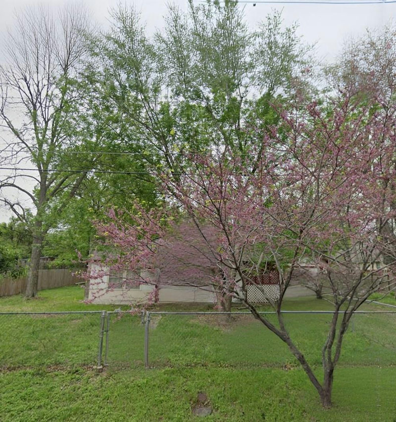 105 E Walnut Dr — exterior