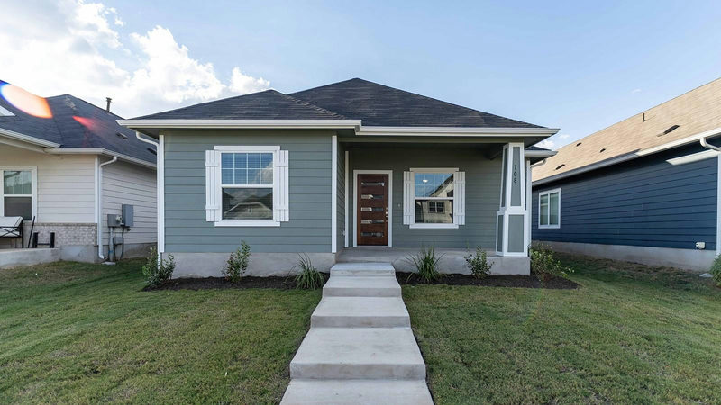 108 Zion Dr — exterior