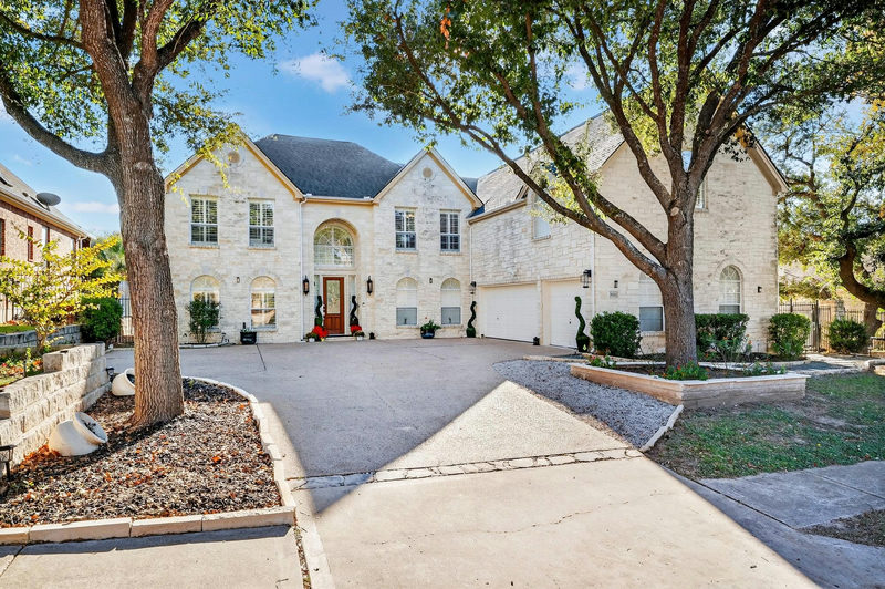 2123 Hilton Head Dr — exterior